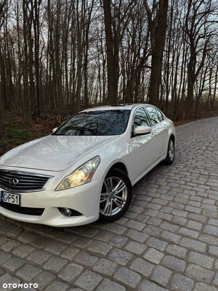 Infiniti G G37 AWD GT - 2