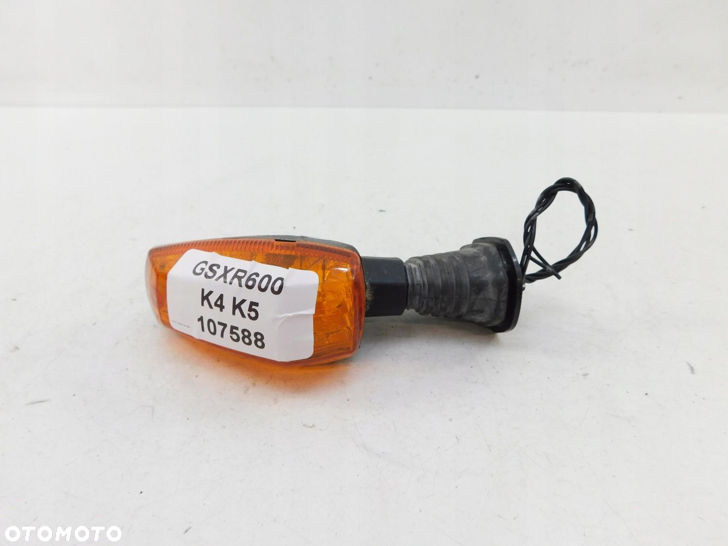 SUZUKI GSXR 600 K4 K5 KIERUNKOWSKAZ PRZÓD LEWY - 2
