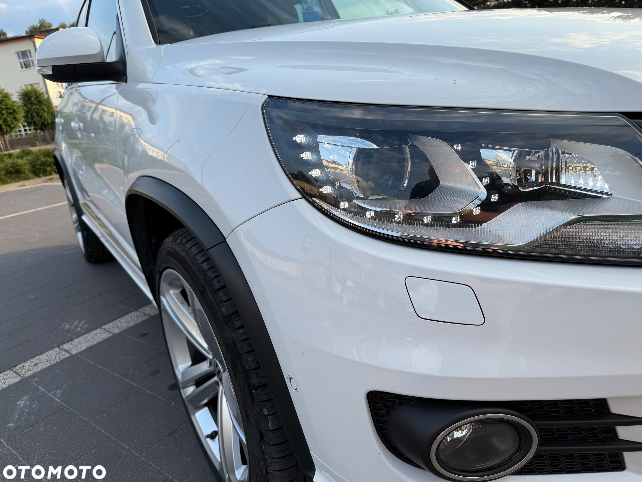 Volkswagen Tiguan 2.0 TDI 4Mot R-Style DSG - 15