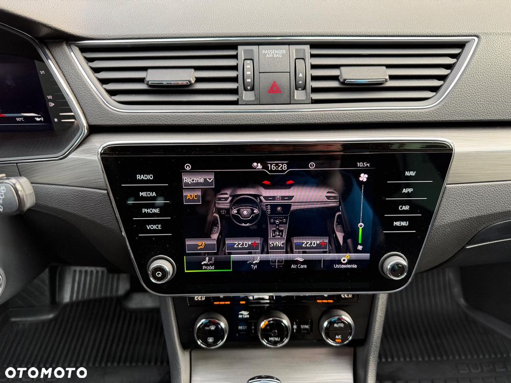 Skoda Superb 1.5 TSI Style DSG - 27