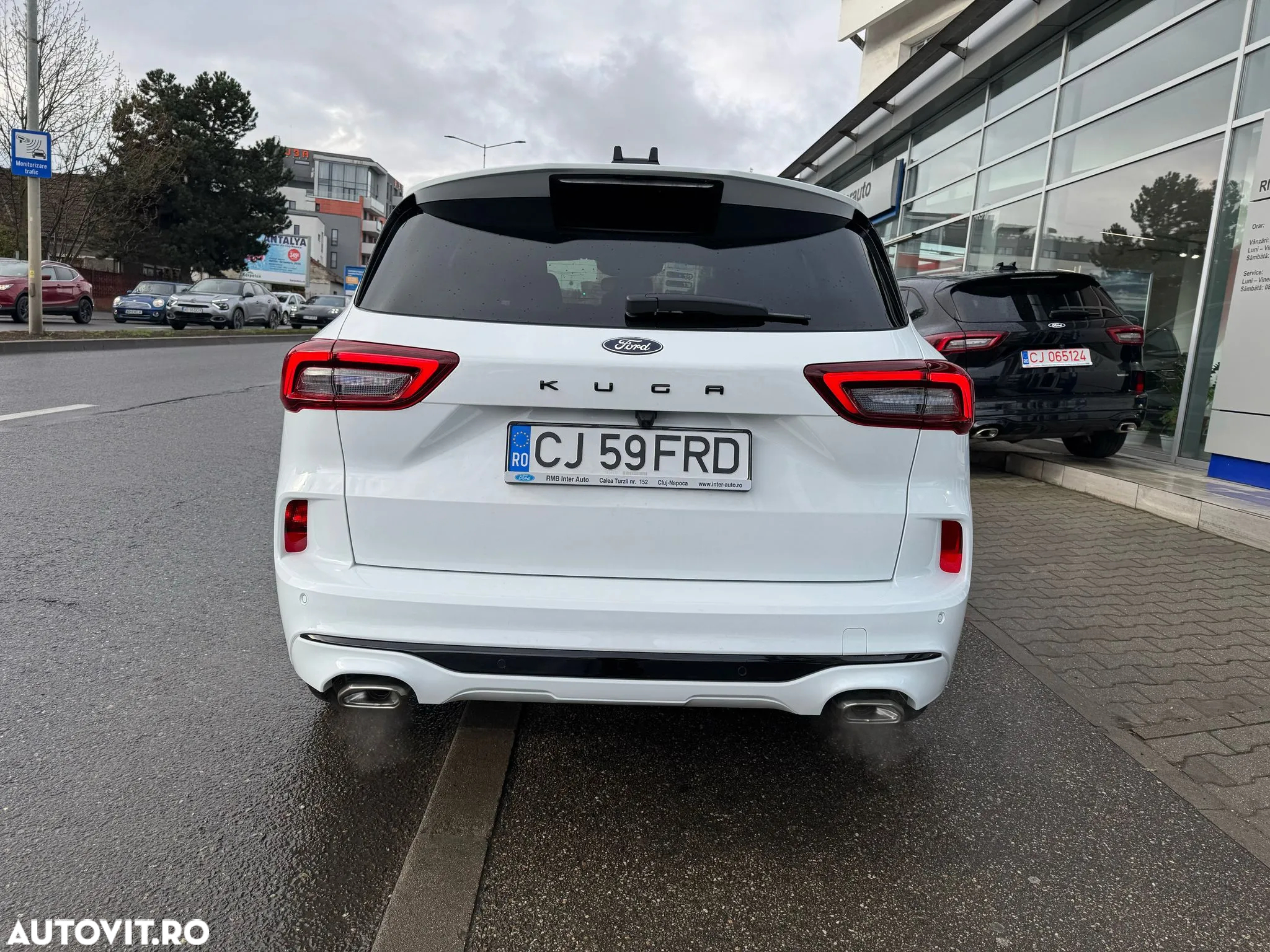 Ford Kuga 1.5 EcoBoost A8 FWD ST-Line X - 11