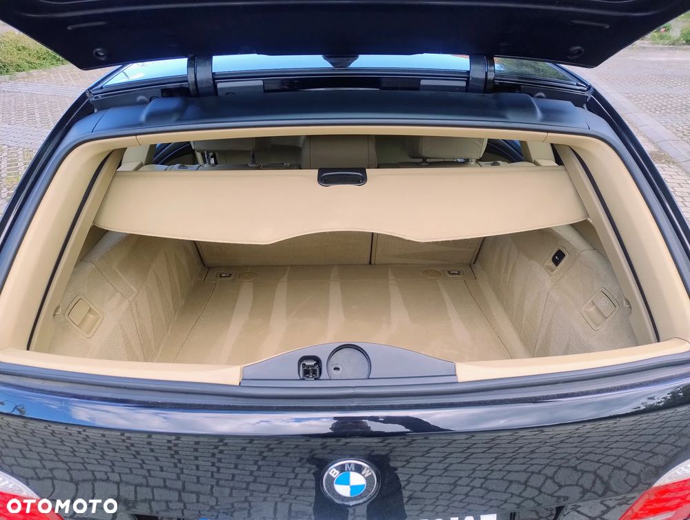 BMW Seria 5 523i Edition Exclusive - 20