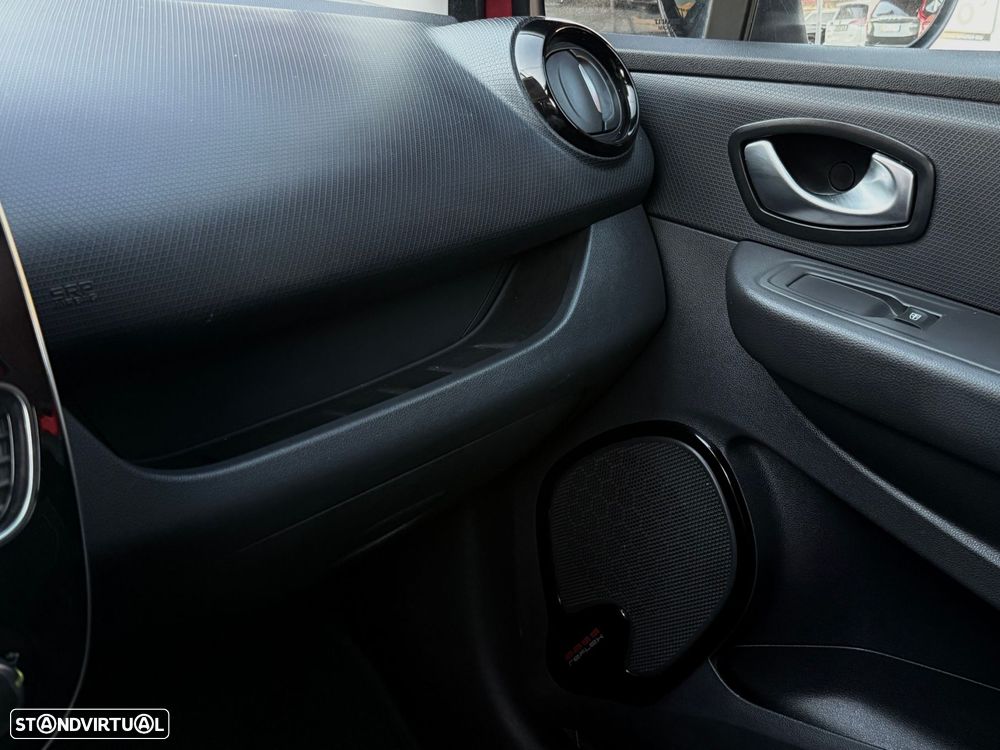 Renault Clio Sport Tourer 0.9 TCe Limited - 13