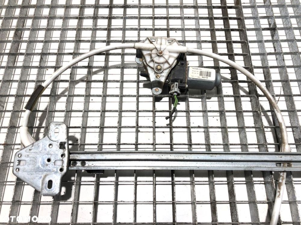 PODNOSNIK SZYBY PRAWY PRZÓD  IVECO DAILY III Skrzynia 1997 - 2009 35 C 12 V, 35 S 12 V (AGKA43A2, - 2