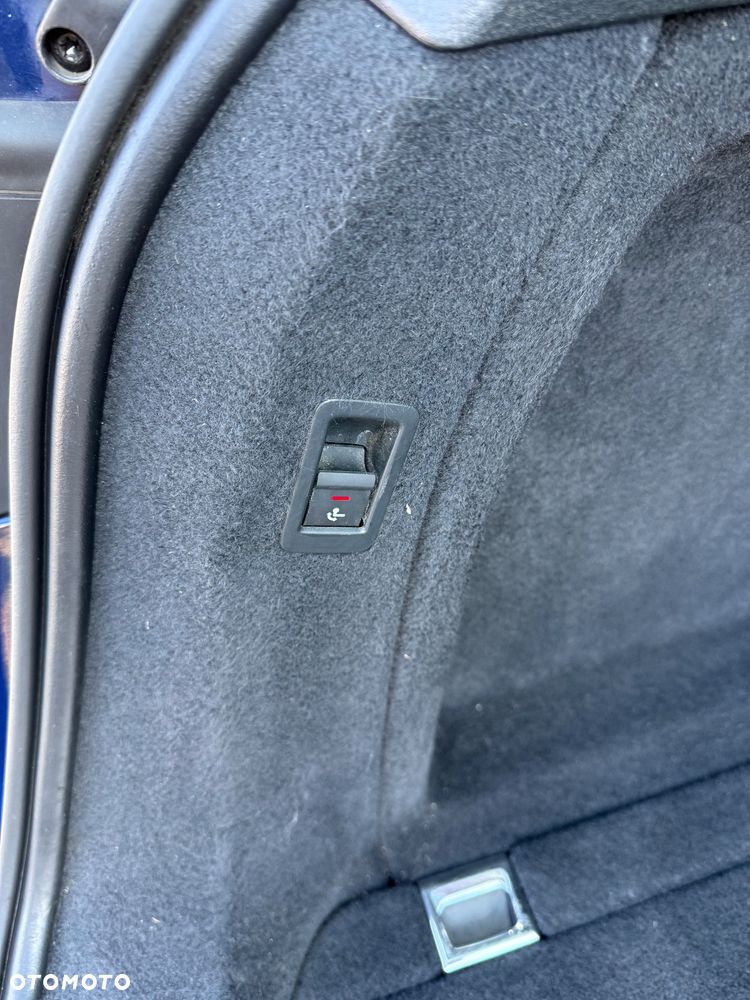 Audi A4 Avant 40 TDI quattro S tronic - 15