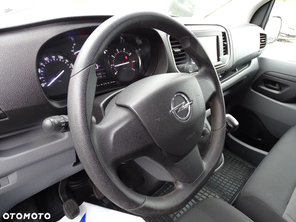 Opel VIVARO LONG - 28