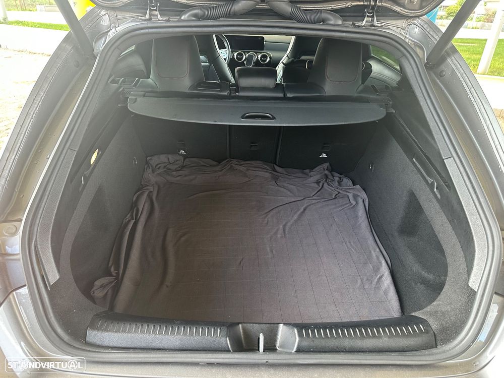 Mercedes-Benz CLA 180 d Shooting Brake AMG Line Aut. - 10