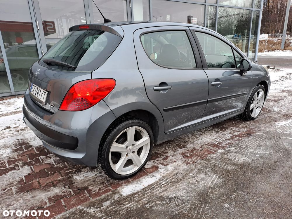 Peugeot 207 75 Tendance - 26