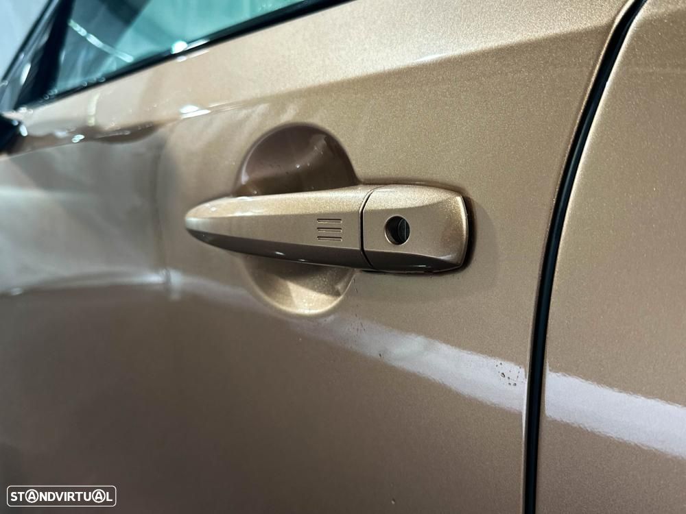 Nissan Ariya 87 kWh E-4ORCE AWD Advance Pack - 13