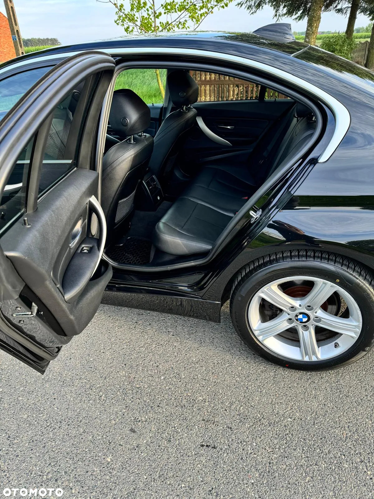 BMW Seria 3 - 11