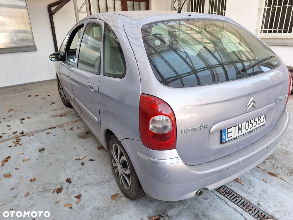 Citroën Xsara Picasso 1.8 16V Control+ (ex) - 3