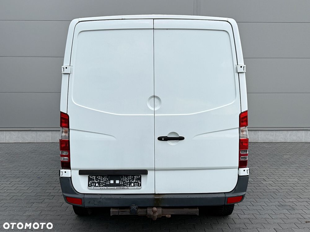 Mercedes-Benz Sprinter - 7
