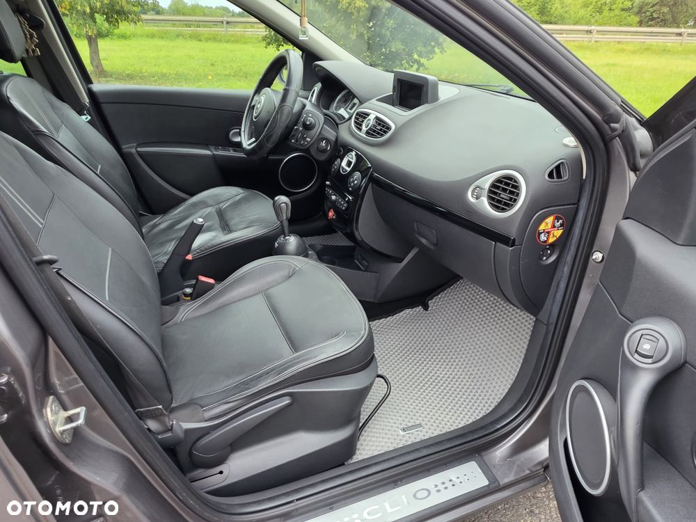Renault Clio 1.5 dCi Expression Quickshift - 19