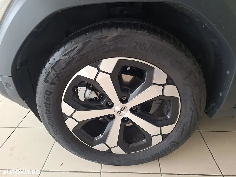 Dacia Duster HEV 140 Journey - 7