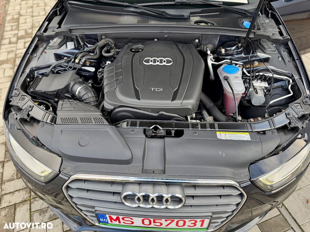 Audi A4 Avant 2.0 TDI DPF multitronic S line Sportpaket - 39
