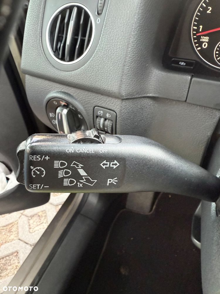 Volkswagen Golf Plus 1.4 TSI DSG Team - 20
