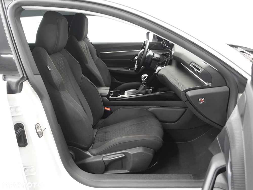 Peugeot 508 BlueHDi 130 Active Business-Paket - 24