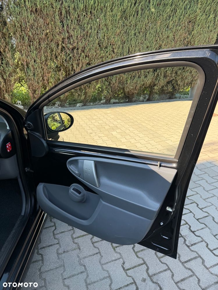Toyota Aygo - 15