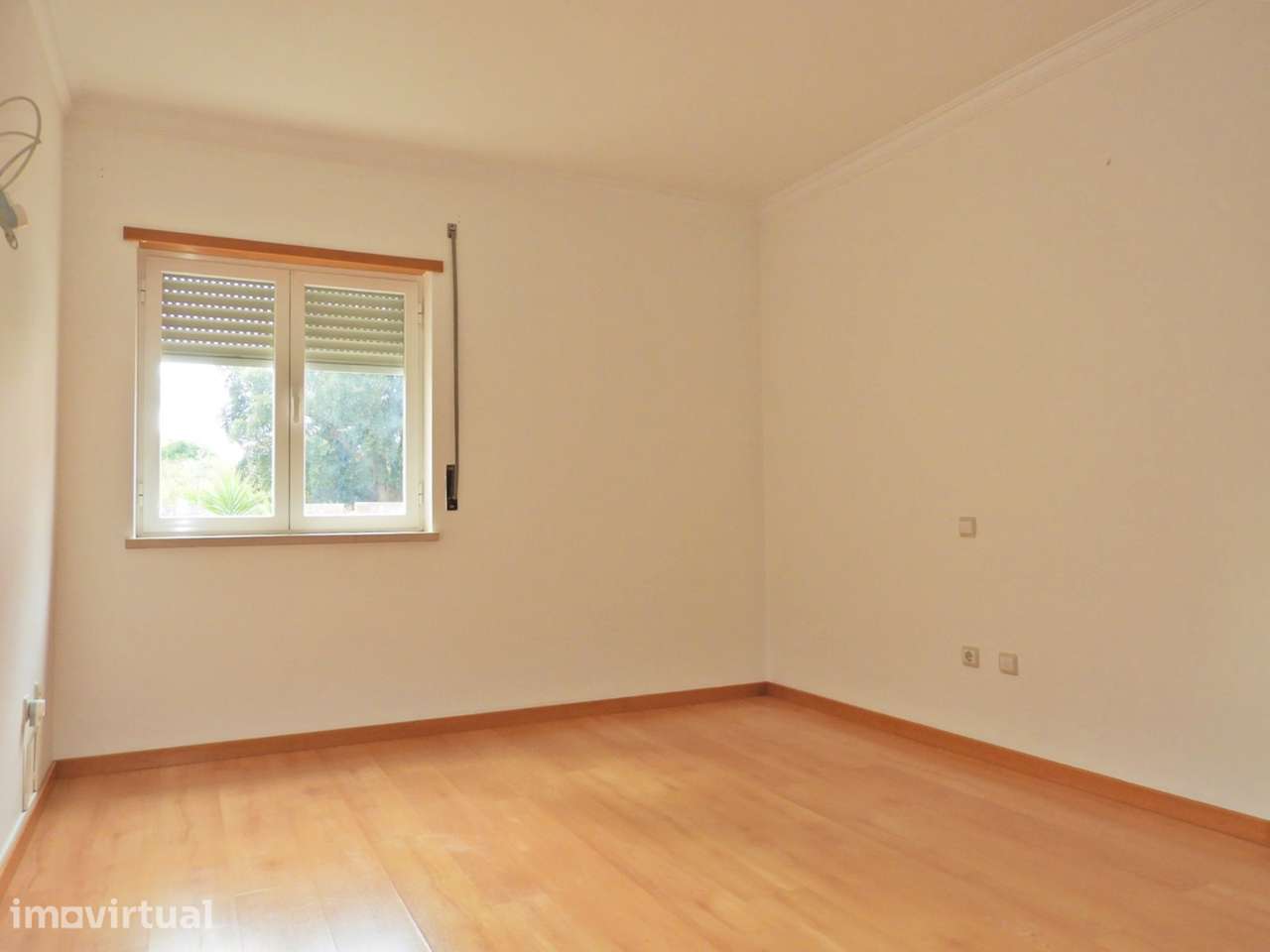 Apartamento T2 com garagem para 2 carros - Grande imagem: 5/13