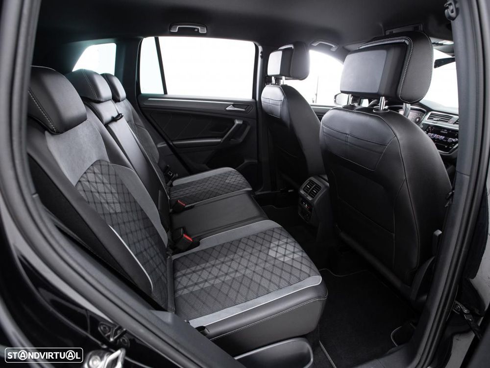 VW Tiguan 1.4 TSI eHybrid R-Line DSG - 11