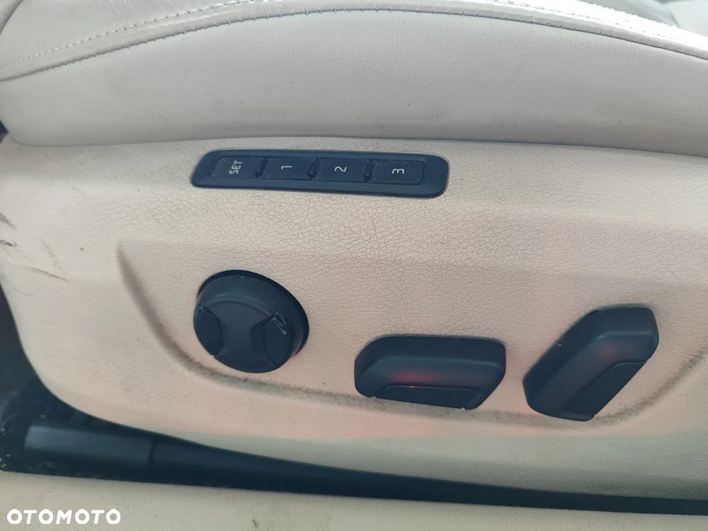 Skoda Superb 2.0 TDI Style - 11