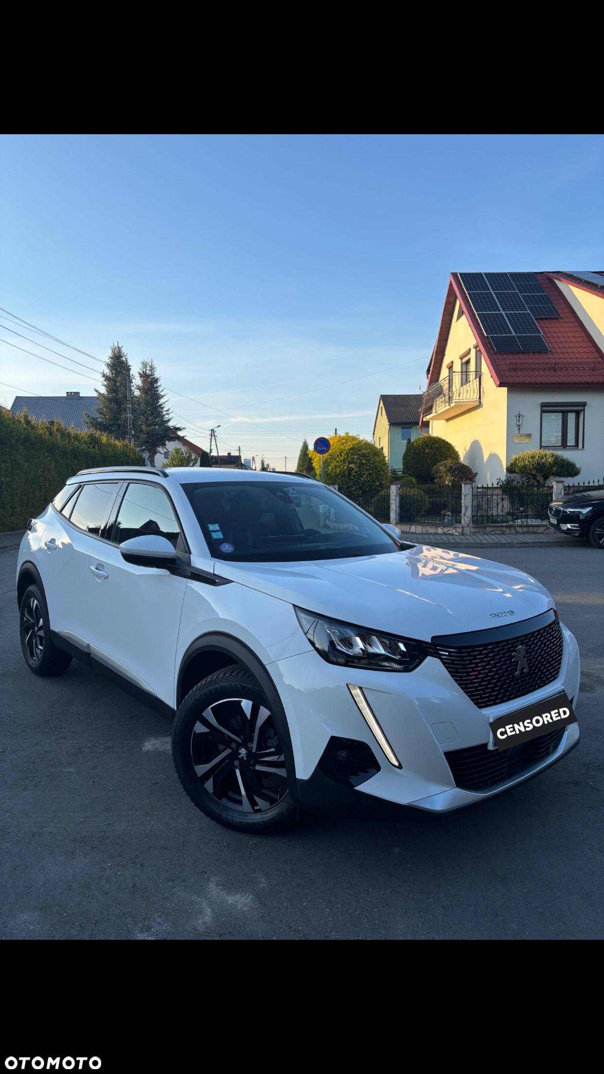 Peugeot 2008 PureTech 130 EAT8 Allure - 5