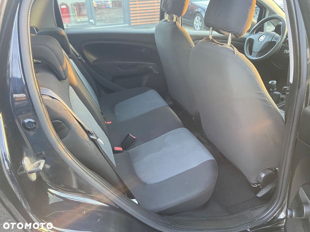 Fiat Punto - 25