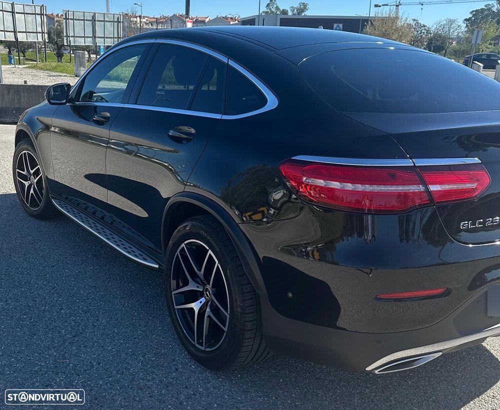 Mercedes-Benz GLC 250 d Coupé AMG Line 4-Matic - 2