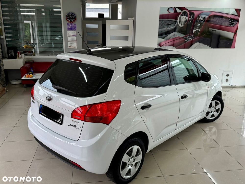 Kia Venga 1.4 CRDi M - 4