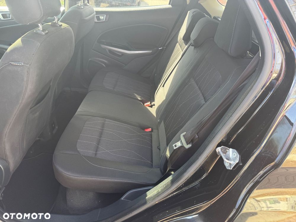 Ford EcoSport - 13