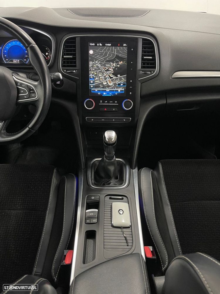Renault Mégane Sport Tourer ENERGY dCi 130 INTENS - 26