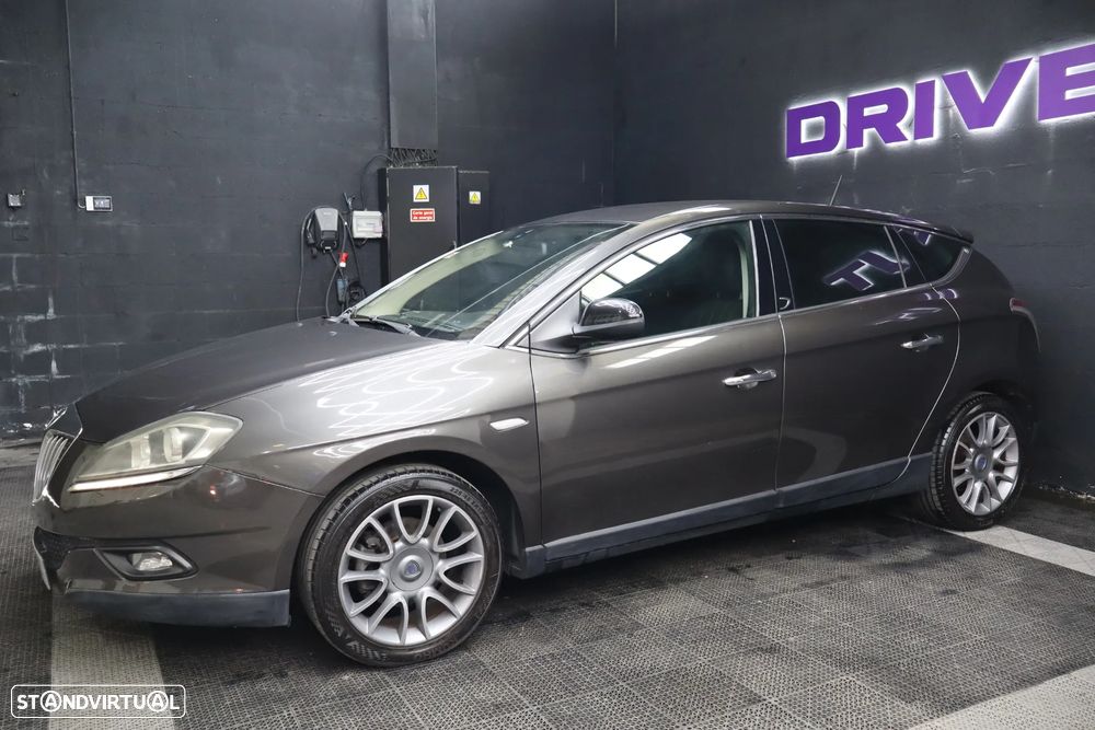Lancia Delta - 4