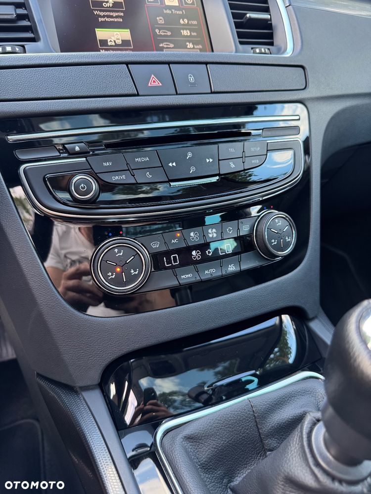 Peugeot 508 1.6 e-HDi Active S&S - 30