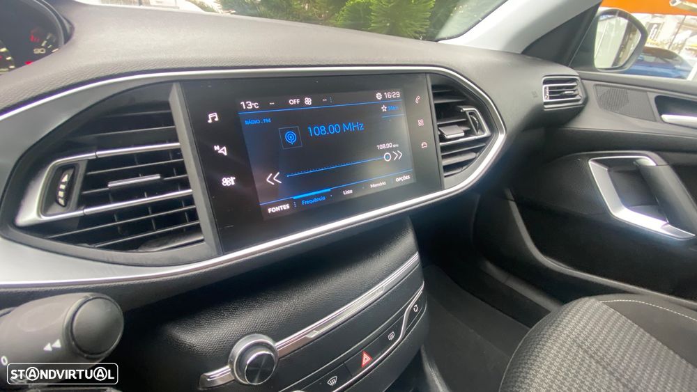 Peugeot 308 1.5 BlueHDi Business Line - 36