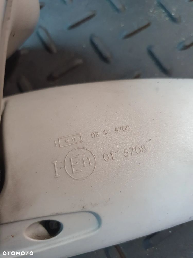 Czujnik temperatury wewnętrznej Renault Lagina II 2 8200056426 LUSTERKO 015708 - 4