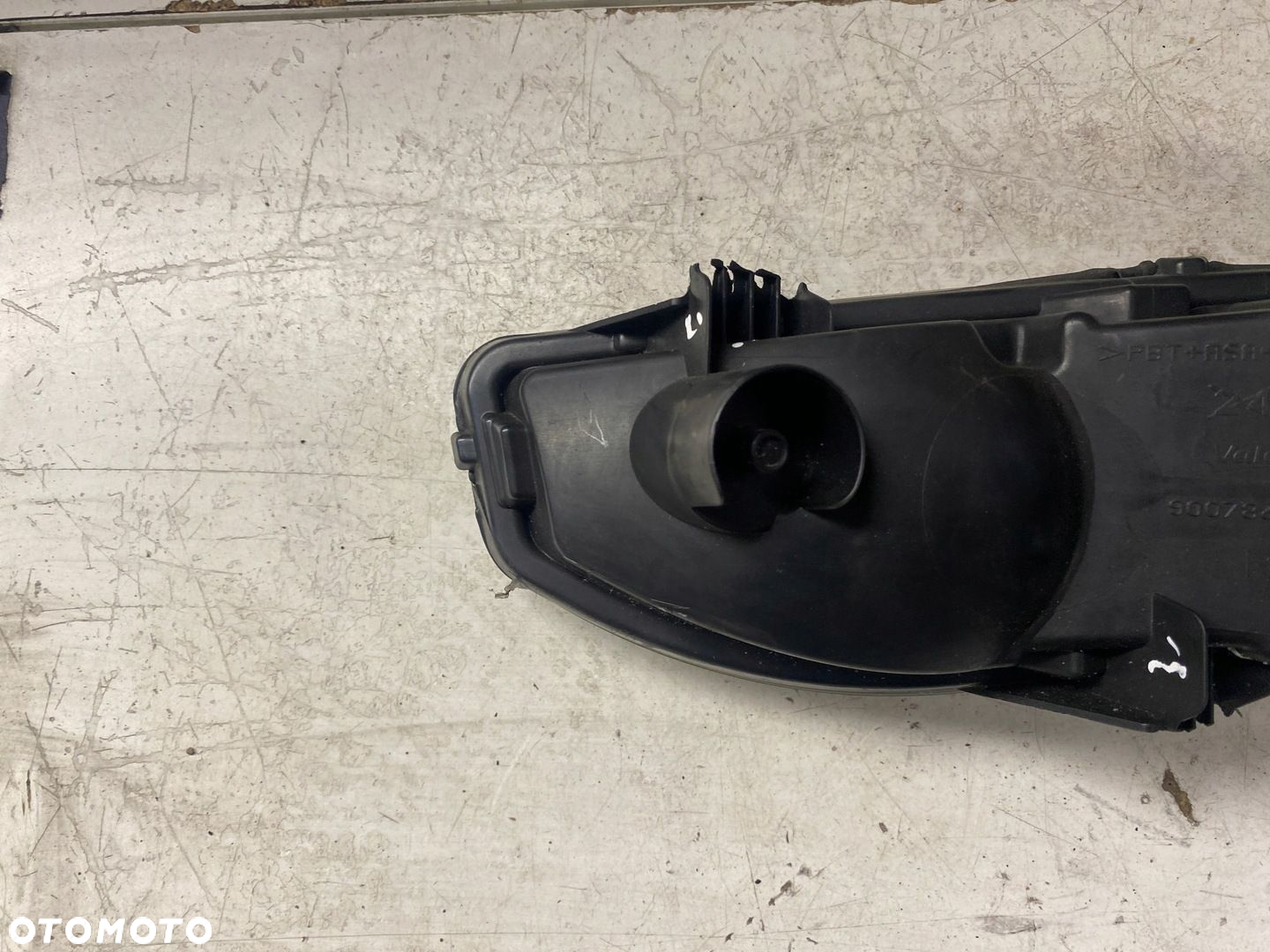 NISSAN QASHQAI J11 HALOGEN PRAWY PRZÓD 26150 8995A - 9