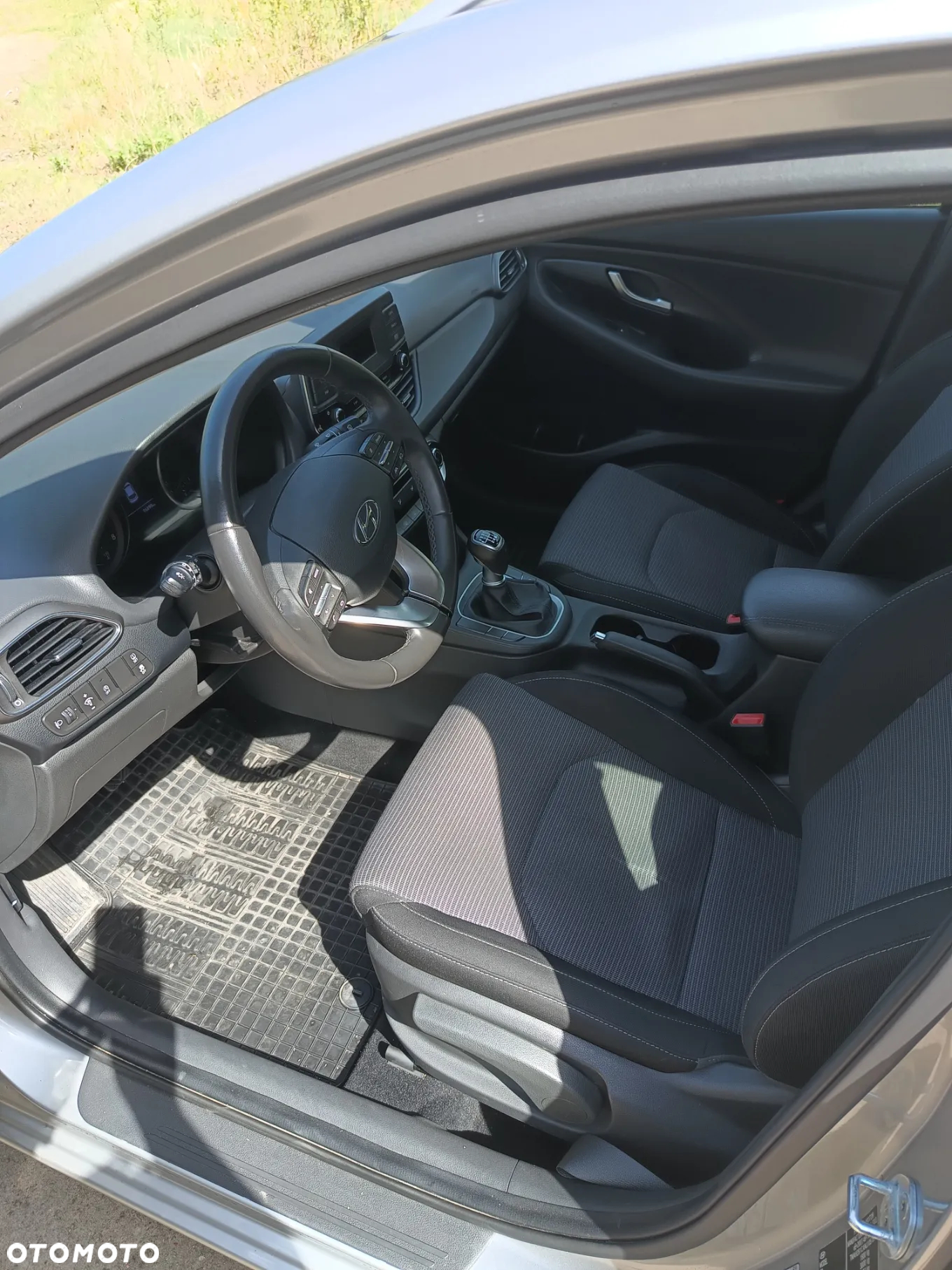Hyundai i30 1.5 DPI Classic + - 8
