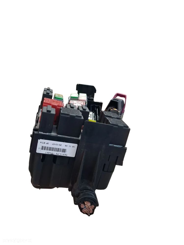 MODUŁ BSI SKRZYNKA BEZPIECZNIKÓW  OPEL CORSA D 1.3 DIESEL 13252917 - 2