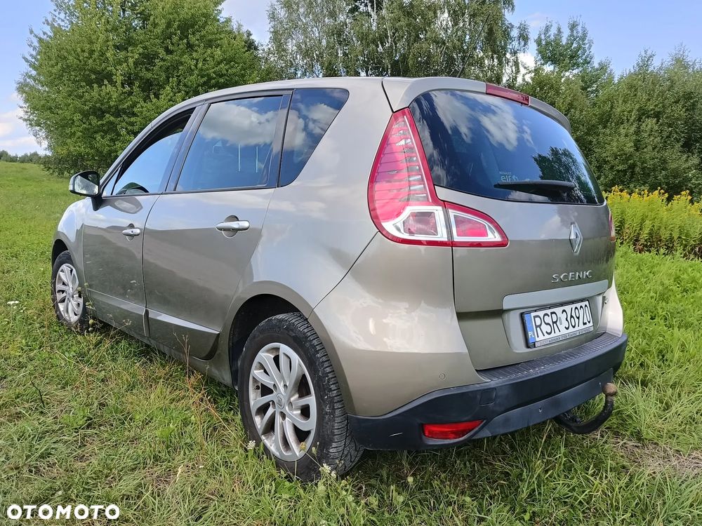 Renault Scenic 2010 photo 4