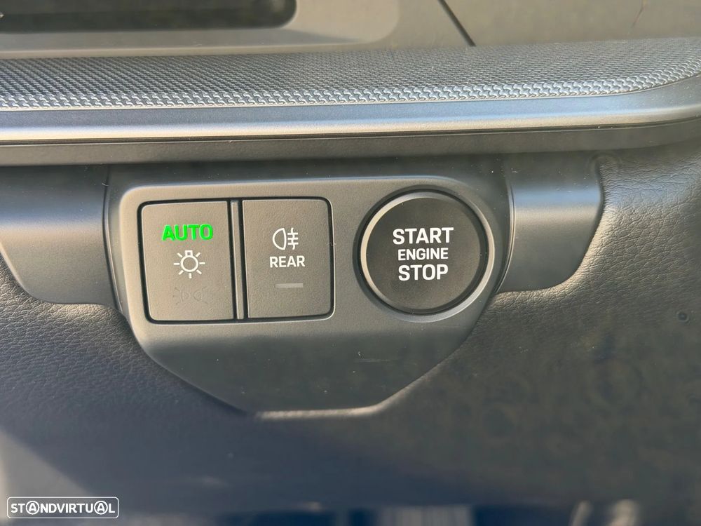 Porsche 911 (992) Carrera S - 17