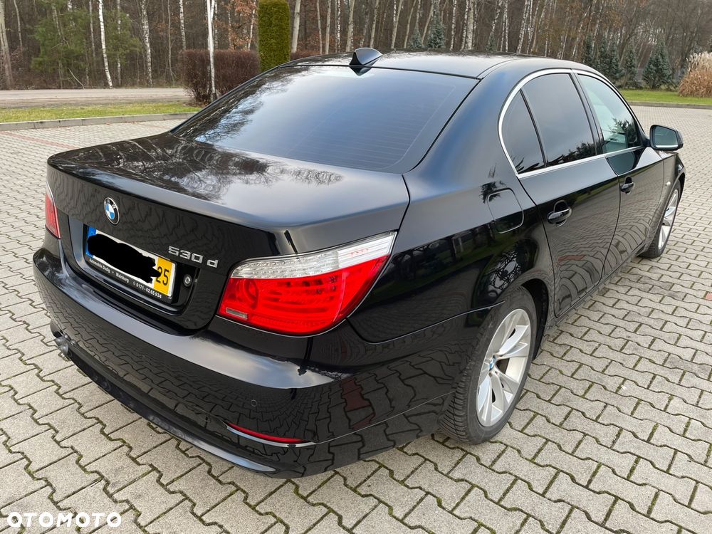 BMW Seria 5 530d Edition Exclusive - 8