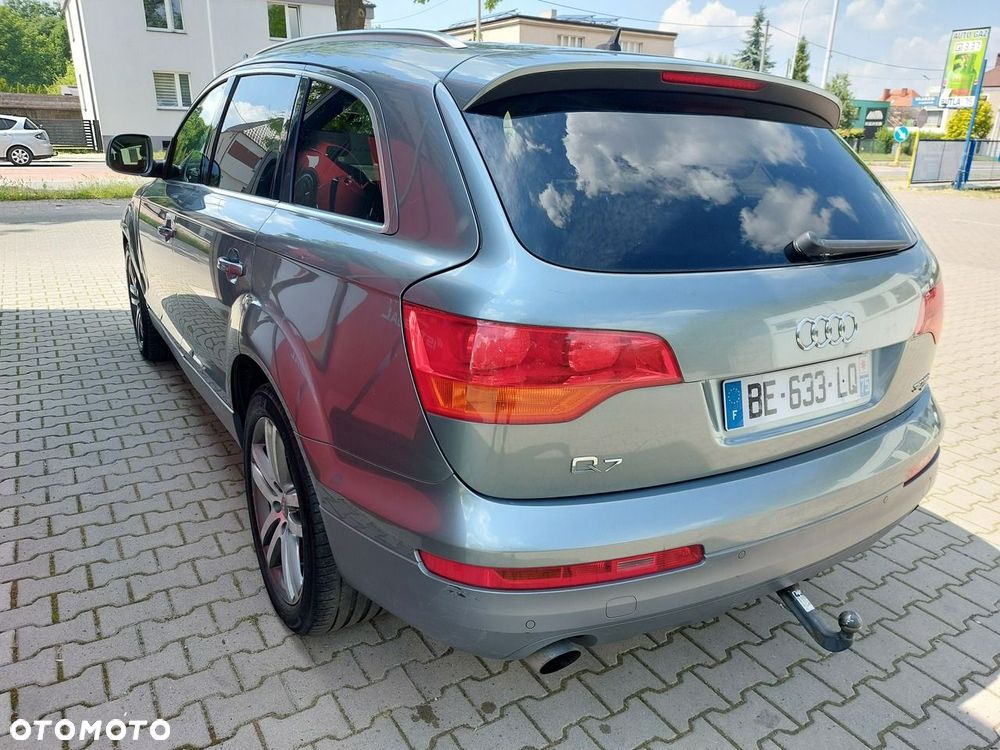 Audi Q7 - 9