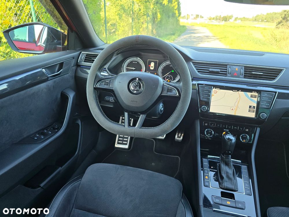 Skoda Superb 2.0 TDI 4x4 Sportline DSG - 28