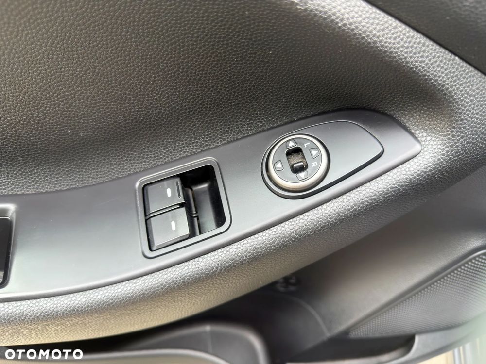 Hyundai i20 1.2 Comfort - 20