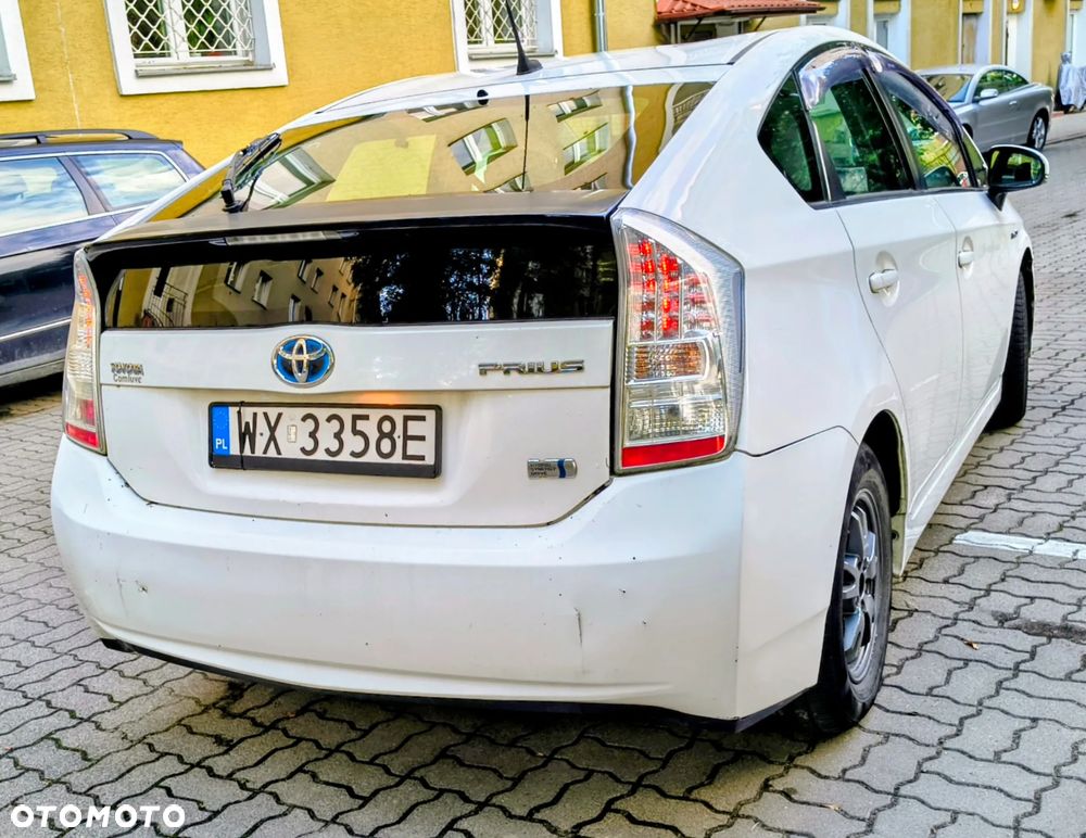 Toyota Prius 1.8 HSD Active - 4