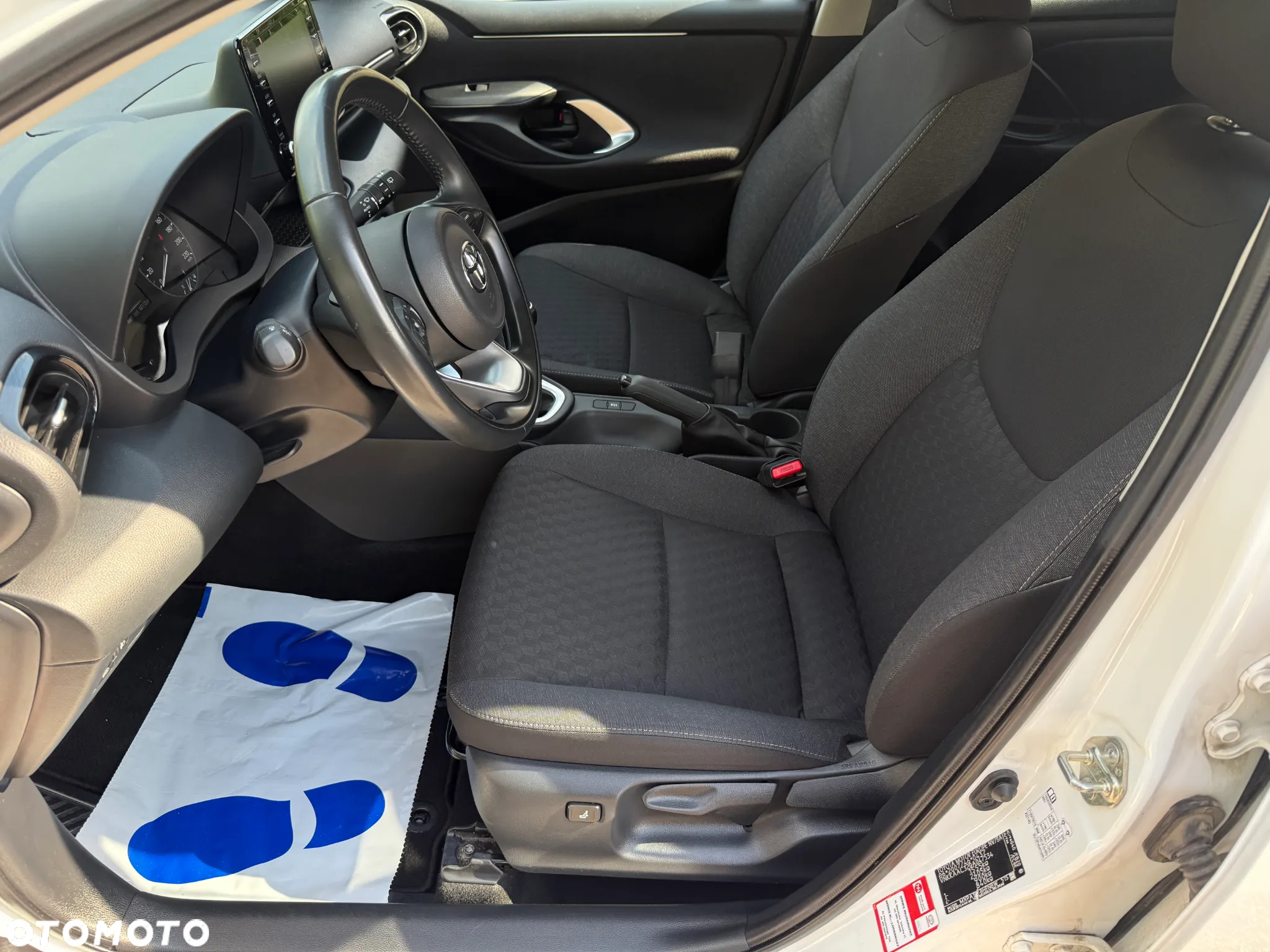 Toyota Yaris 1.5 Comfort - 10