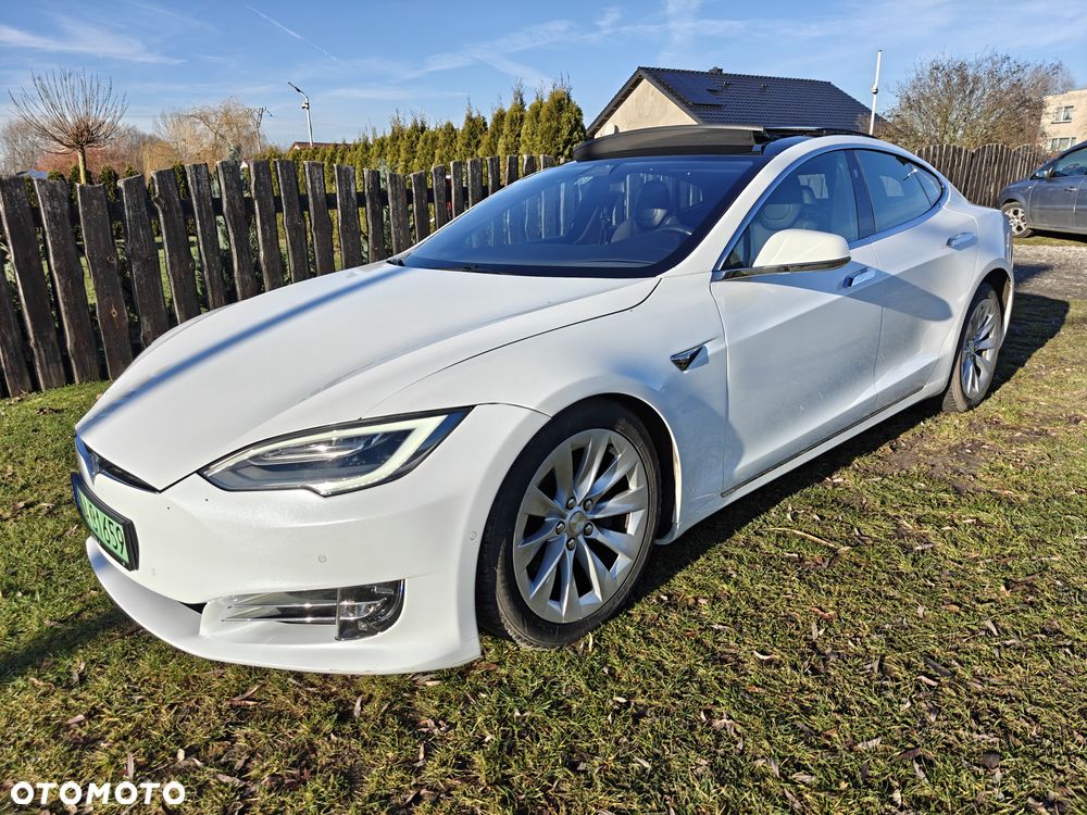 Tesla Model S Long Range Plus - 2