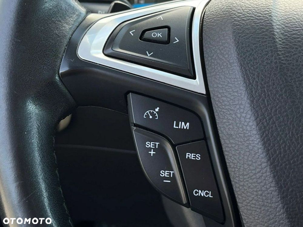 Ford Mondeo 2.0 TDCi Trend PowerShift - 19