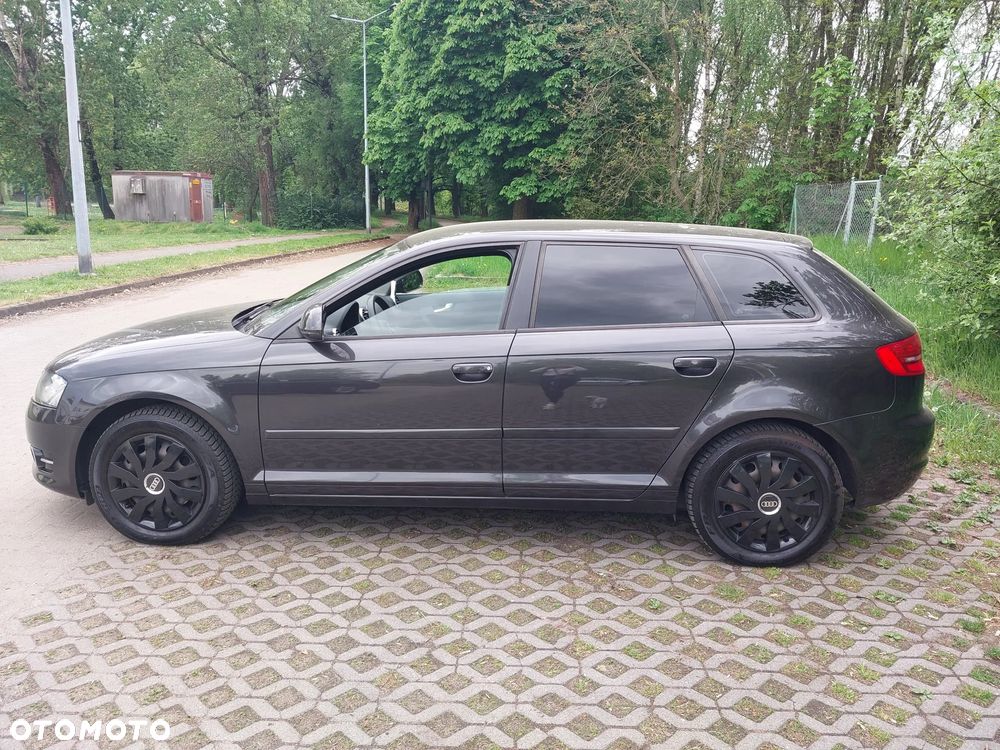 Audi A3 Sportback - 9