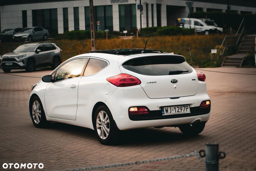 Kia ProCeed - 6